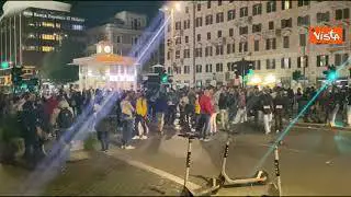 No green pass occupano piazzale Flaminio. Traffico bloccato nel centro di Roma