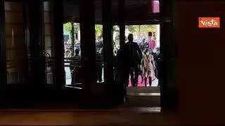 Mattarella arriva in albergo a Berlino, le immagini