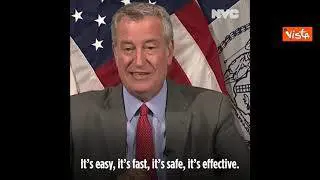 Il sindaco di New York fa la dose antinfluenzale e dà il via alla campagna vaccinale