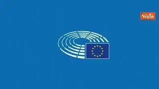 Giarrusso (M5S) interrompe l'intervento al Parlamento Ue: "Non riesco a farlo in inglese"