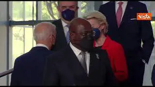 G20, nella foto ufficiale con i leader mondiali anche medici e infermieri