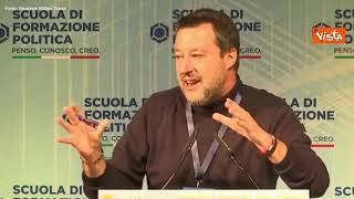 Salvini: "Entrare in Ppe? Vado dove  c* * * o voglio. Che fine triste i 5S tra i socialisti europei"