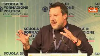 Salvini: "Entrare in Ppe? Vado dove  c* * * o voglio. Che fine triste i 5S tra i socialisti europei"