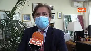 Stretta su proteste no vax, Sileri: "Manifestare è un diritto ma qui c'è pericolo per la salute"