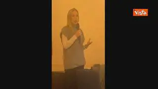 Meloni (FdI): “Il reddito di cittadinanza è una misura stupida"