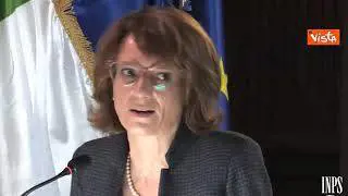 Bonetti: "Costi della maternità dovrebbero essere assunti dalla collettività"