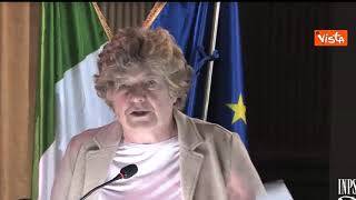 Camusso: "Tasso di disoccupazione più alto tra le donne giovani rispetto alle over 50"