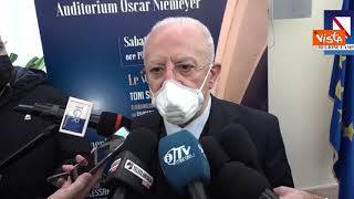 De Luca: "Evitare feste di Capodanno, valuterò ordinanze in base ad andamento epidemia"