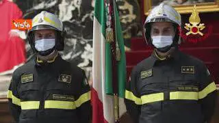La ministra Lamorgese con i Vigili del Fuoco in Vaticano per celebrare la patrona Santa Barbara