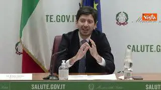 Speranza: "Oltre 102 mln dosi vaccini in 12 mesi grazie a grande Ssn"