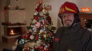 Il video di auguri dei vigili del fuoco con i consigli per vivere le feste in sicurezza