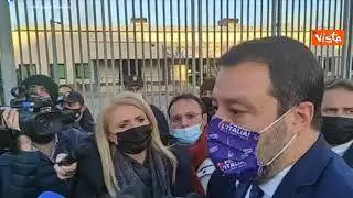Salvini: "Sciopero Cgil? Ci sono più operai che votano Lega rispetto a quelli che seguono Landini"