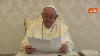 Papa: "Educazione via più efficace per umanizzare il mondo"