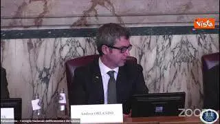 Orlando: "Urgente intervenire su precarietà del lavoro"