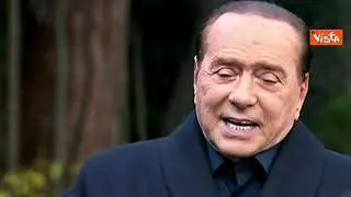 Gli auguri per Natale da Silvio Berlusconi agli italiani