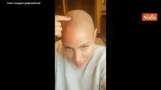 Jada Pinkett Smith, moglie dell'attore Will: "Mi raso i capelli a causa dell'alopecia"