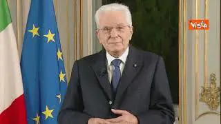 Mattarella: "Ci stringiamo attorno a famiglie vittime Covid. Loro lutto è lutto dell'Italia"