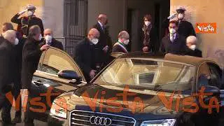 Il Presidente Mattarella rende omaggio a David Sassoli alla camera ardente in Campidoglio