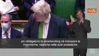 Johnson: "Stop Green Pass, smartworking e mascherine in classe"