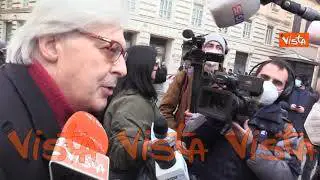 Elezione Quirinale, Sgarbi: "Finirà che destra vota Draghi come voleva Letta"