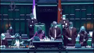 Ha da passà 'a nuttata. Su Camera con Vista su La7