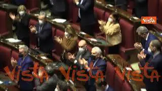 Sergio Mattarella rieletto Presidente della Repubblica, l'ovazione della Camera durante lo spoglio