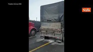 Convoglio della libertà in Canada, la lunga fila di camion nel centro di Ottawa