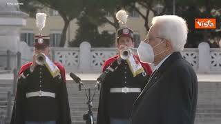Giuramento Mattarella, il volo delle Frecce Tricolori sull'Altare della Patria