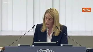 Crisi in Ucraina, Metsola: "Voteremo per concedere 1,2 miliardi di aiuti europei a Kiev"