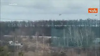 Attacco Ucraina, gli elicotteri in volo verso Kiev visibili dalle campagne di Vyshgorod
