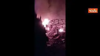 "Aiuto, venite qui", la casa esplosa e la paura dei cittadini ucraini la notte di combattimento