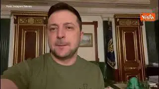 Zelesnky: "Non sono fuggito, sono a Kiev al mio posto"