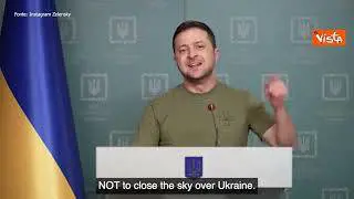 Zelensky condanna il rifiuto della Nato per No-fly zone: "Persone moriranno anche per colpa vostra"