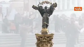 Ucraina, concerto in piazza Majdan a Kiev per chiedere la chiusura dello spazio aereo