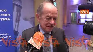 Industria farmaceutica, Chiesi: "Settore centrale per il Paese non solo in pandemia"