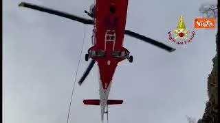 Jet militare precipita in provincia di Lecco, morto un pilota. L'intervento dei Vigili del Fuoco