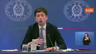 Speranza: "Per over 50 solo Green pass base, no sospensione lavoro"