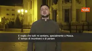 SOTTOTITOLI Zelensky a Mosca: "E' il momento di parlare e di incontrarci"