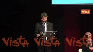 Franceschini scherza sulla sua carriera: "Nel 1913 ero già ministro"