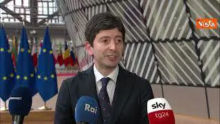 Vaccino Covid, Speranza: "Su quarta dose servono regole uniche in Ue"