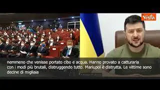 SOTTOTITOLI Zelensky: "A Mariupol decine di migliaia di morti"