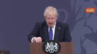 Migranti, Johnson: "Regno Unito invierà in Ruanda chi sbarca illegalmente"