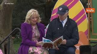 Joe e Jill Biden leggono una fiaba ai bambini alla Casa Bianca