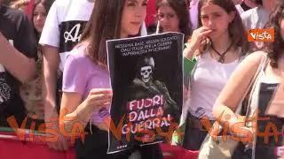 "Contro Putin e contro la Nato", lo striscione alla manifestazione Anpi del 25 aprile