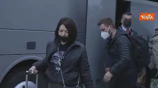 Ucraina, il Coro nazionale di Kiev da Varsavia a Genova sui bus Fs per esibirsi al Teatro Lirico