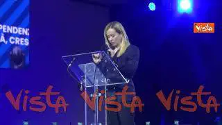 Meloni: "Per essere presentabili non serve andare a braccetto con sinistra"