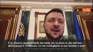 SOTTOTITOLI Zelensky: "23 giornalisti morti da inizio guerra"