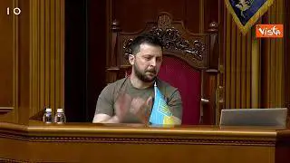 Johnson al Parlamento di Kiev: "Questa è l'ora più bella per l'Ucraina"