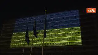 Giornata dell'Europa, la sede della Commissione Ue illuminata di gialloblu per omaggiare l'Ucraina
