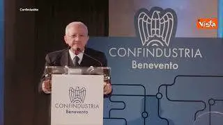 Ucraina, De Luca: "Segretario Nato analfabeta di ritorno, rimpiango Kissinger e Moro"